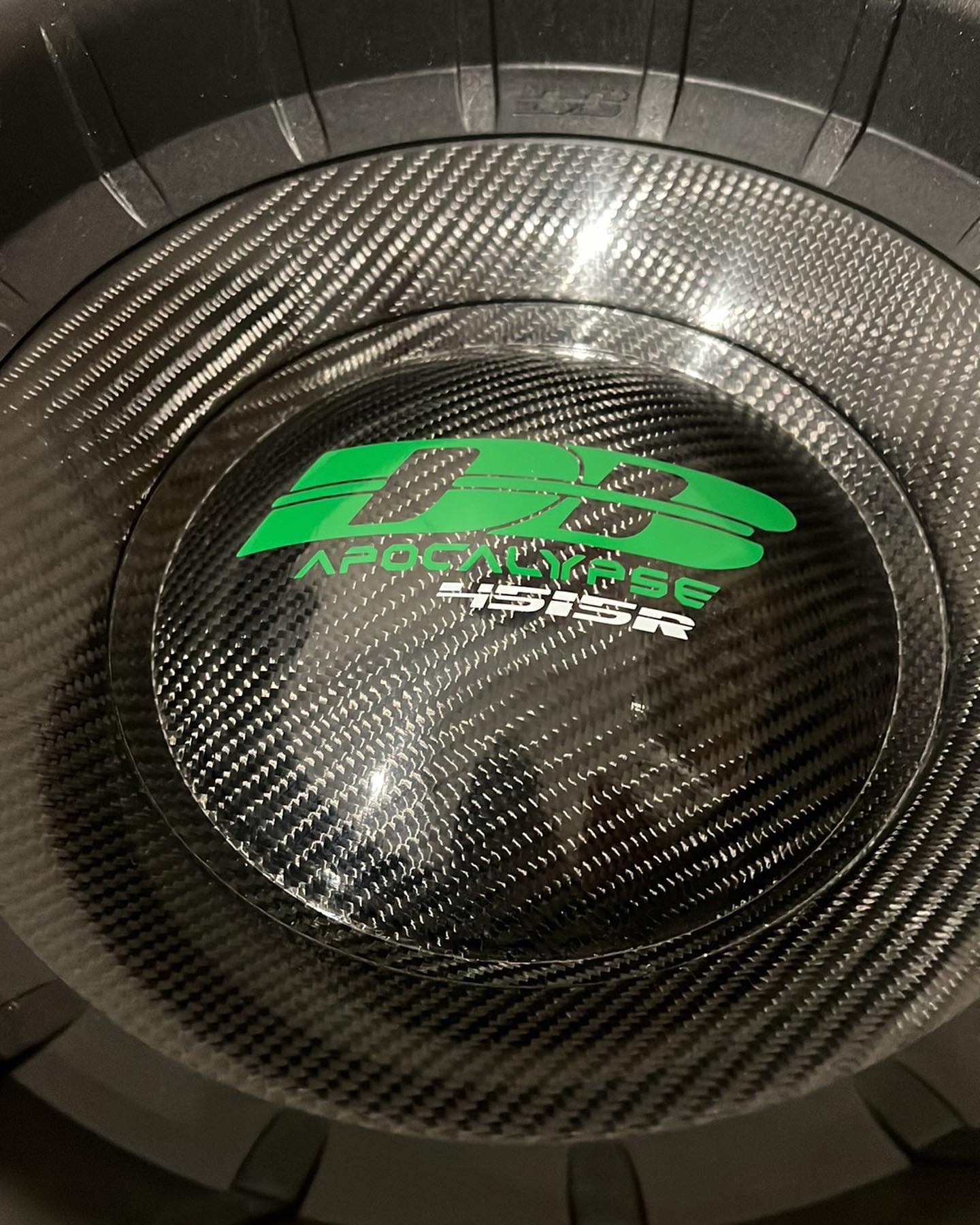 Deaf bonce db4515r with recons subwoofer